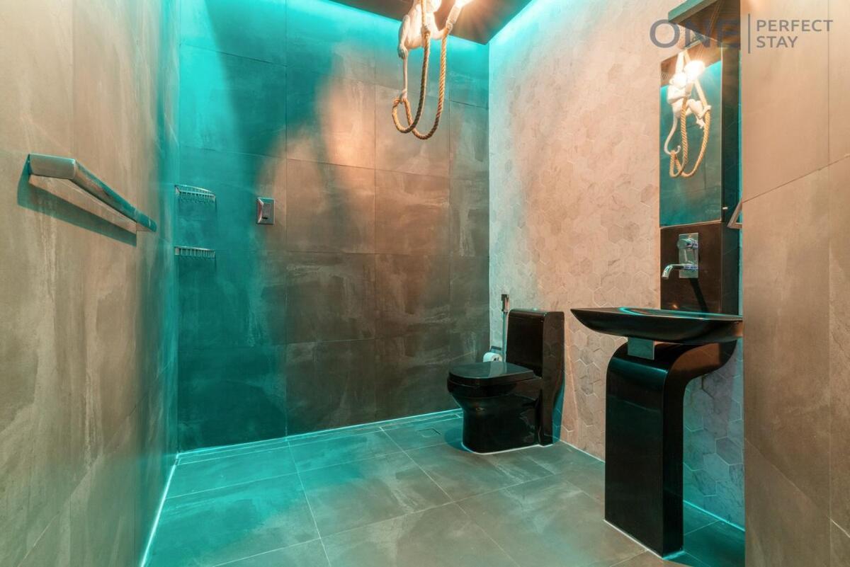 Apartment Luxe 3-bedroom Sky Retreat In Marina Dubai