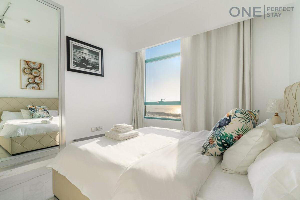 Luxe 3-bedroom Sky Retreat In Marina