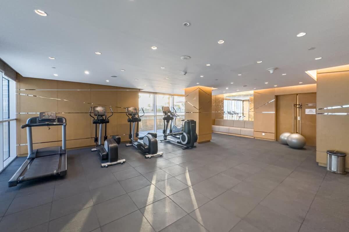 Apartment Damac Hills Carson On Golf Course