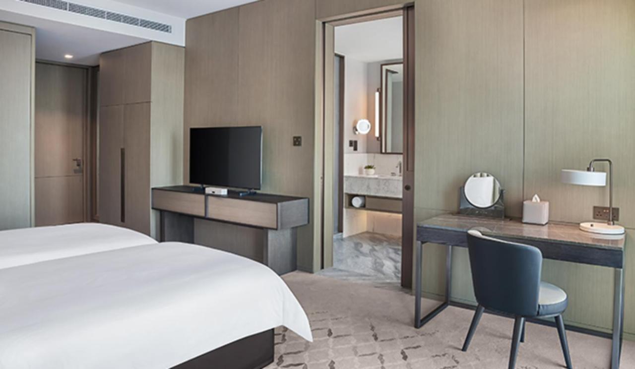 Address Creek Harbour 5*