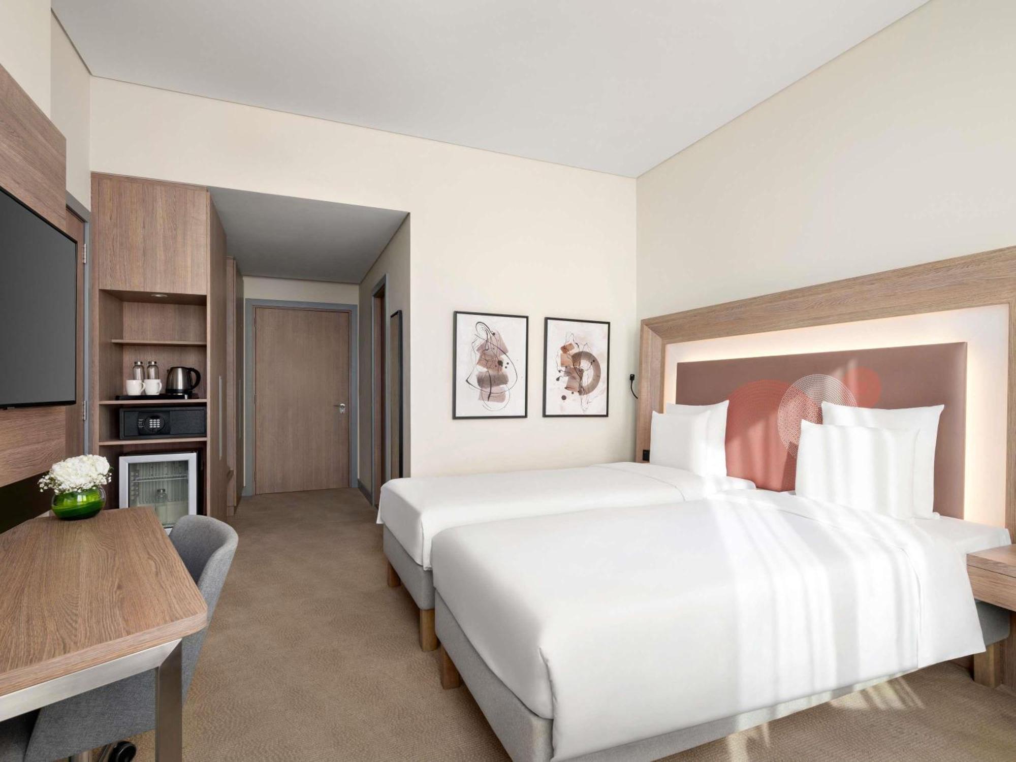 Novotel Bur - Healthcare Dubai