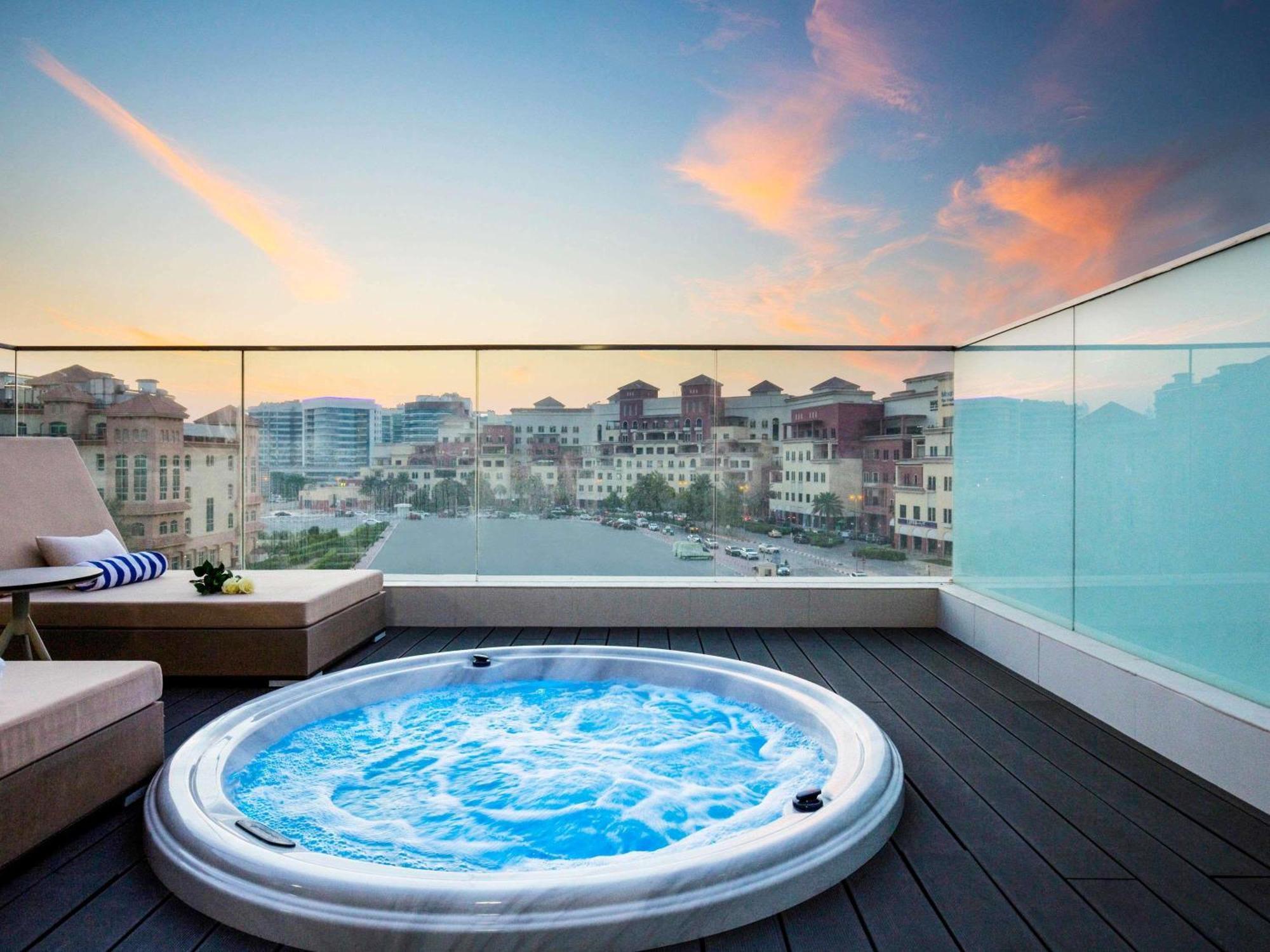 Novotel Bur - Healthcare Hotel Dubai