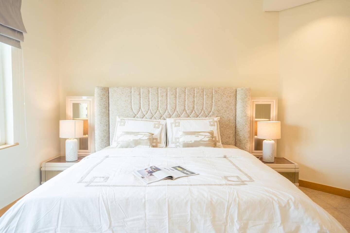 The Palm Luxury 4-Br Beach Club Access Dubai Dubai