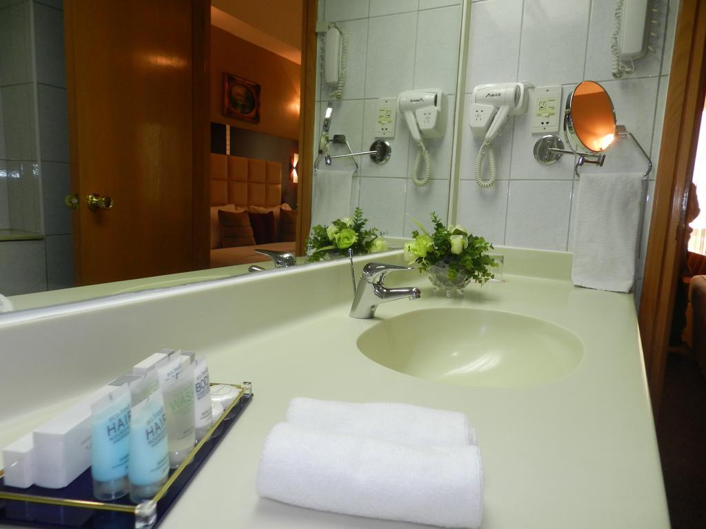 Hotel Sun & Sands Sea View