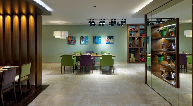 Aparthotel Damac Maison The Vogue 5*