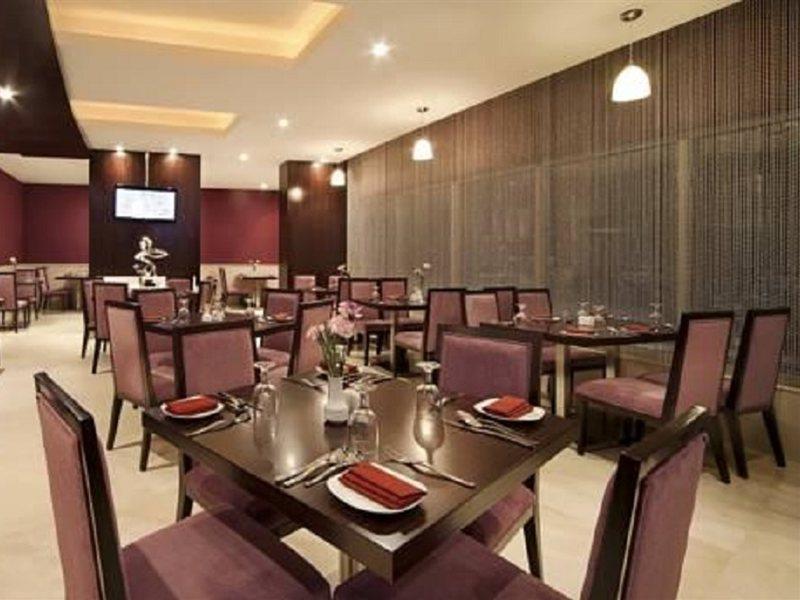 Hotel Landmark Grand 4*
