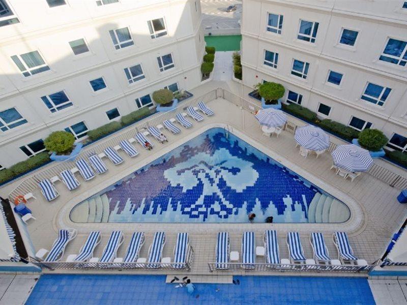 Al Bustan Centre &