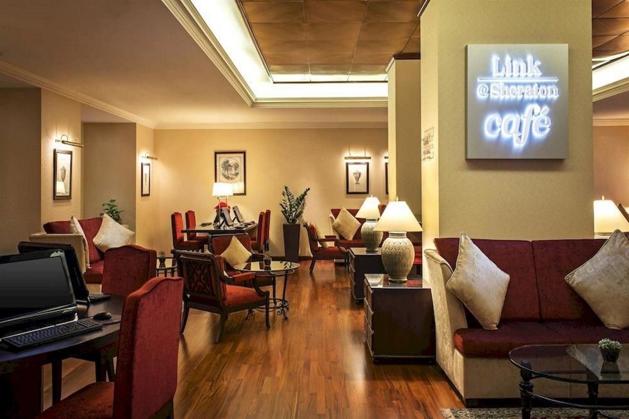 Grand Excelsior Deira Hotel 4*