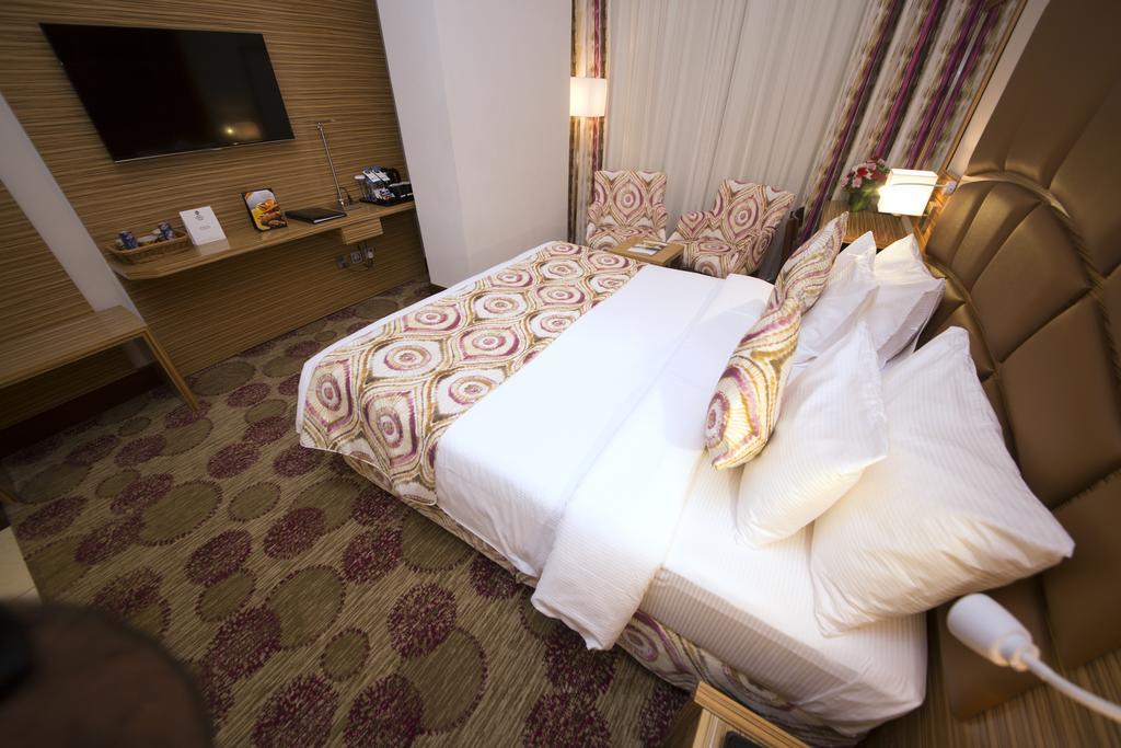 Best Western Plus Pearl Creek Hotel