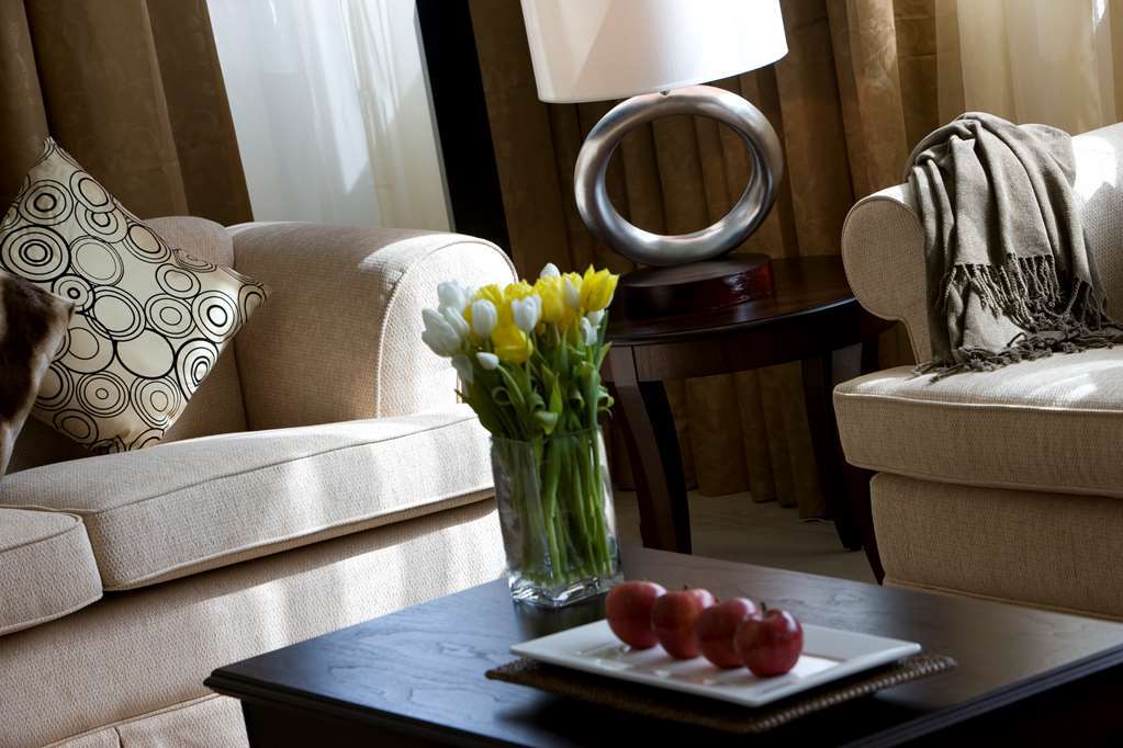 Dusit Marina 4*