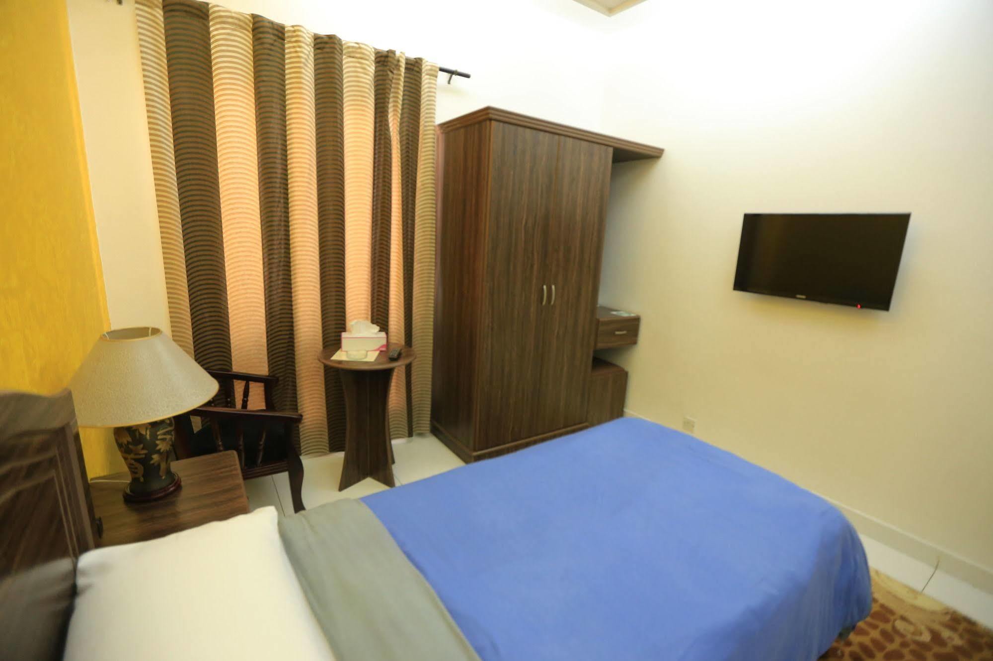 Sun International Hotel