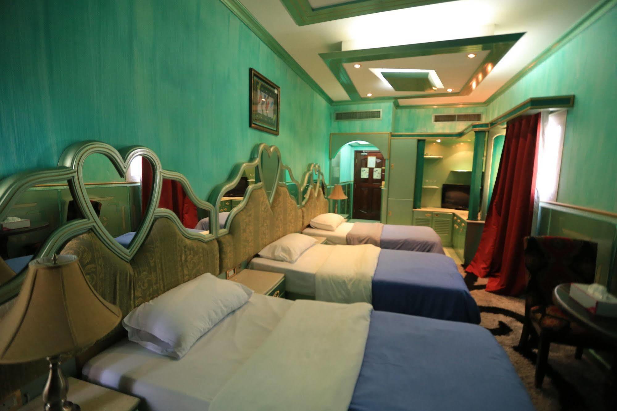 Sun International Hotel 2*
