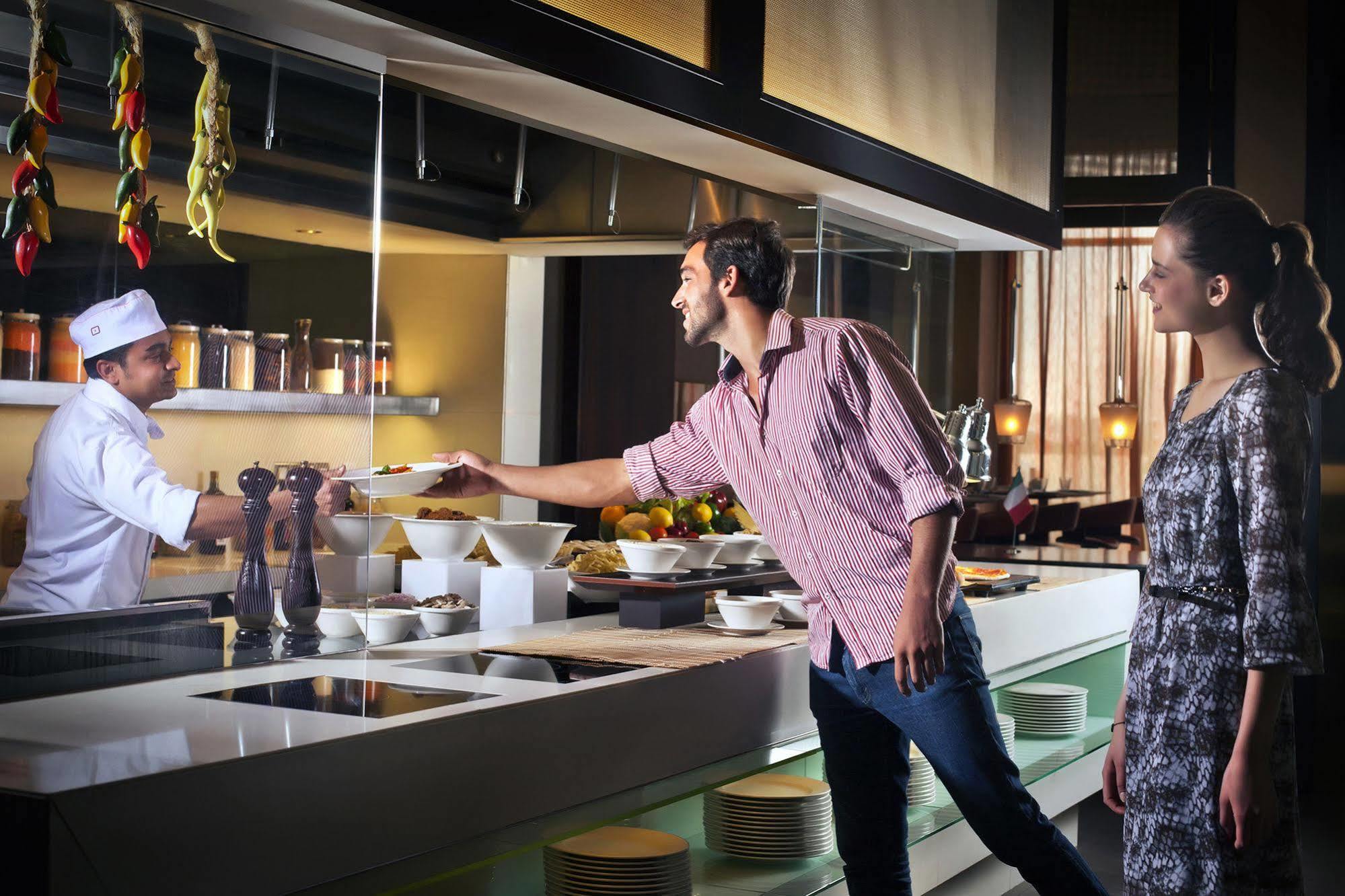 Centro Barsha - By Rotana Hotel