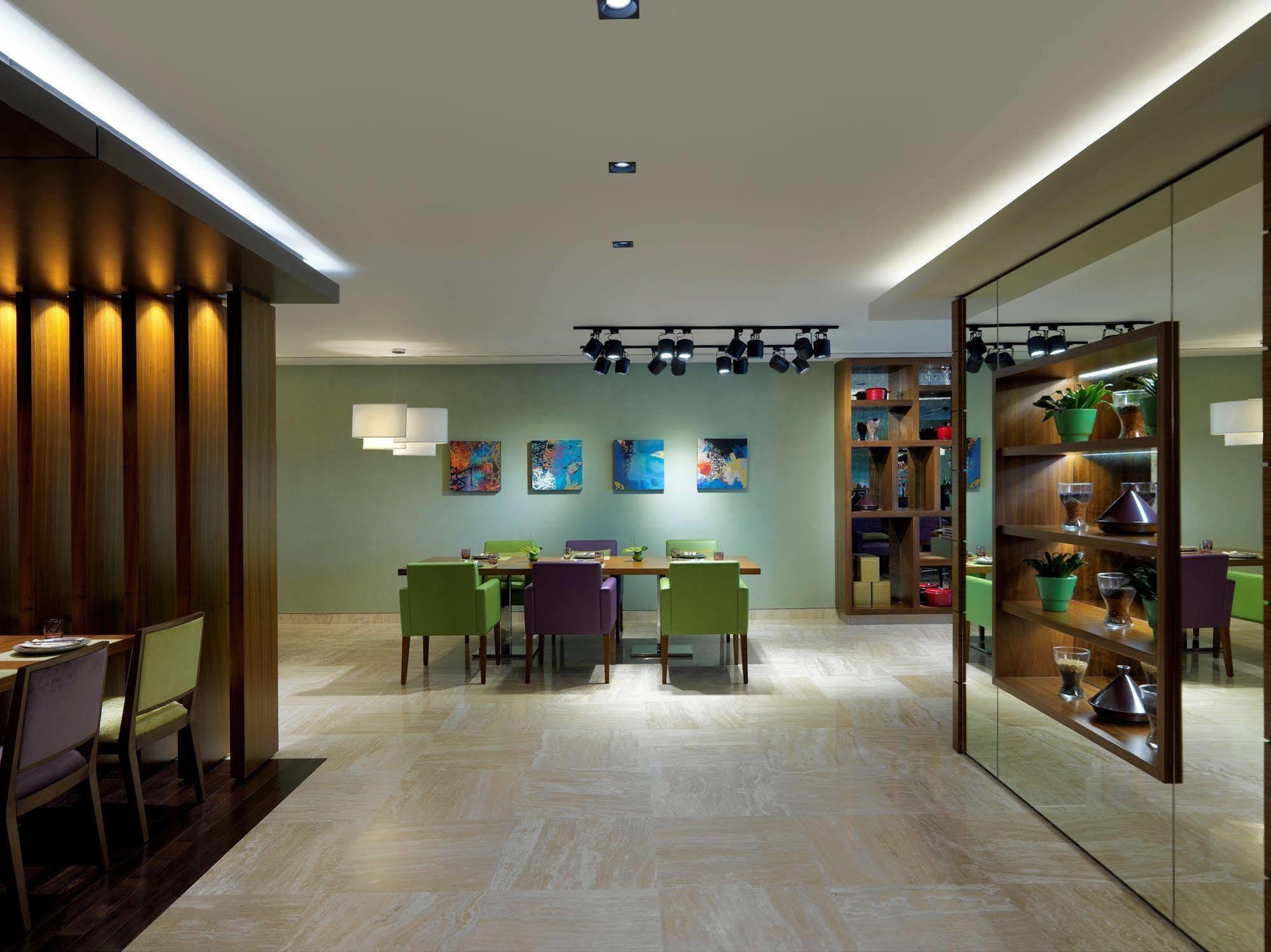 Damac Maison The Vogue Aparthotel 5*