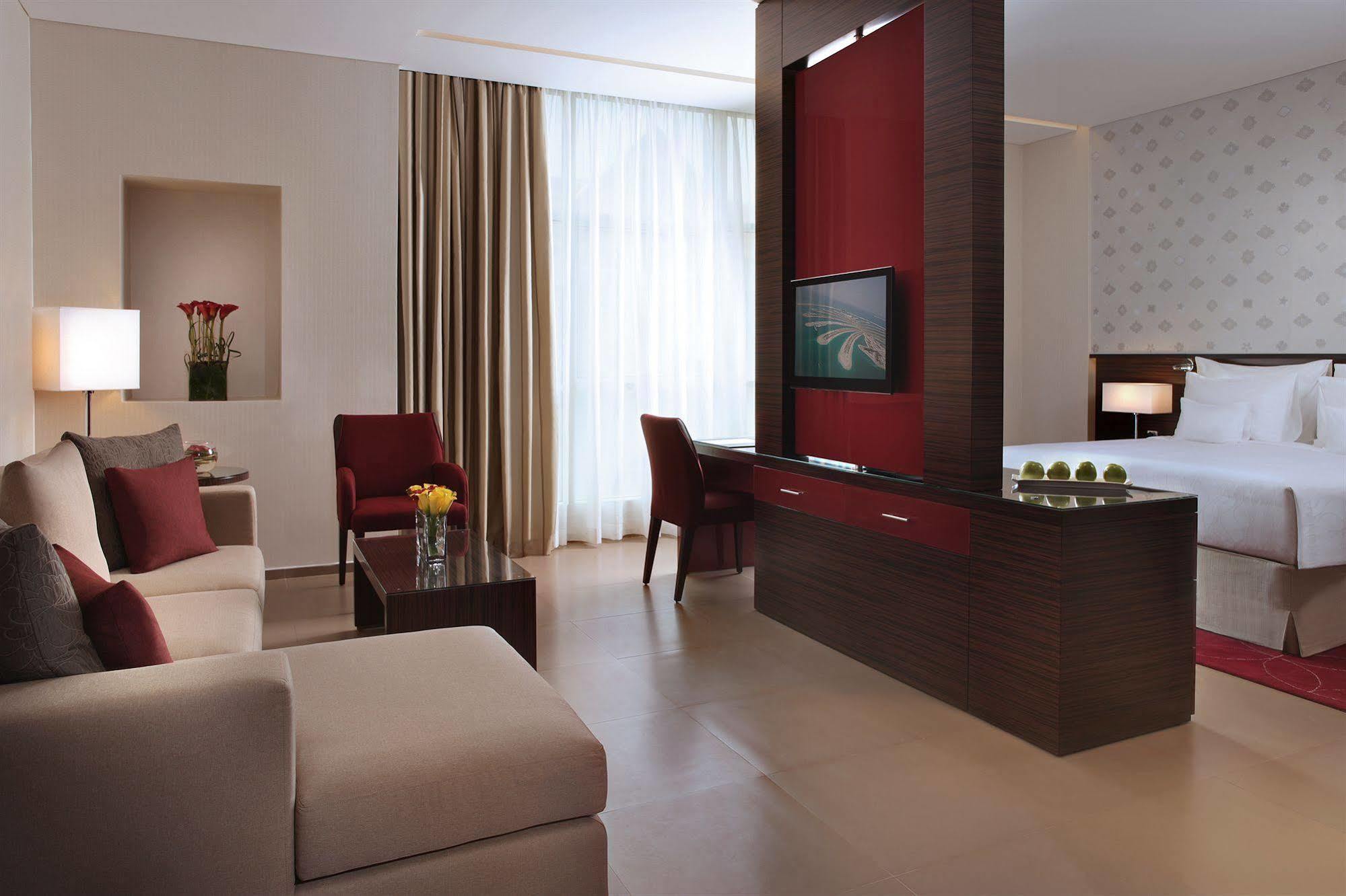 Cosmopolitan - Al Barsha 4*