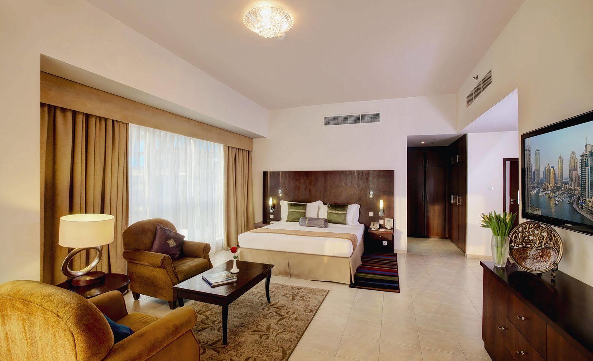 Dusit Marina Aparthotel