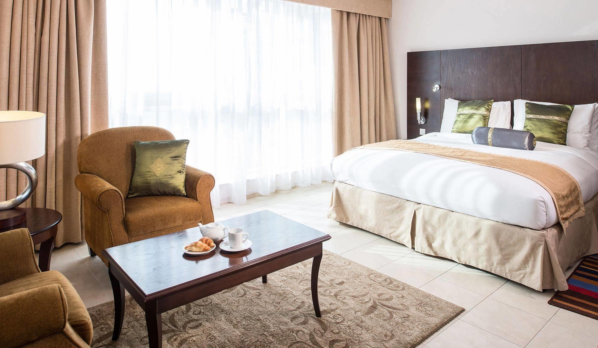 Dusit Marina 4* Dubai