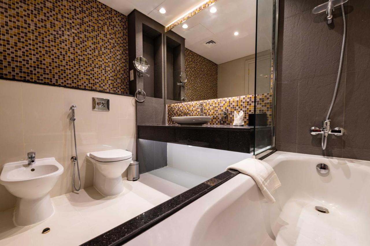 Damac Upper Crest In Downtown Dubai