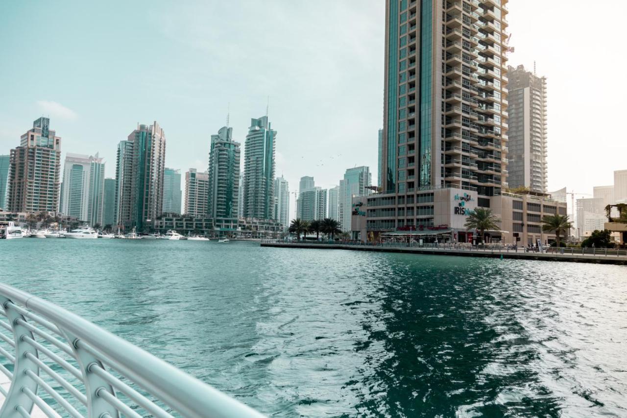 Nasma Luxury - Cayan Tower
