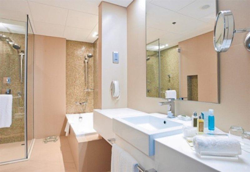 Cosmopolitan - Al Barsha Hotel