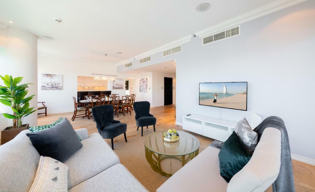 Maison Privee - Marina Quays