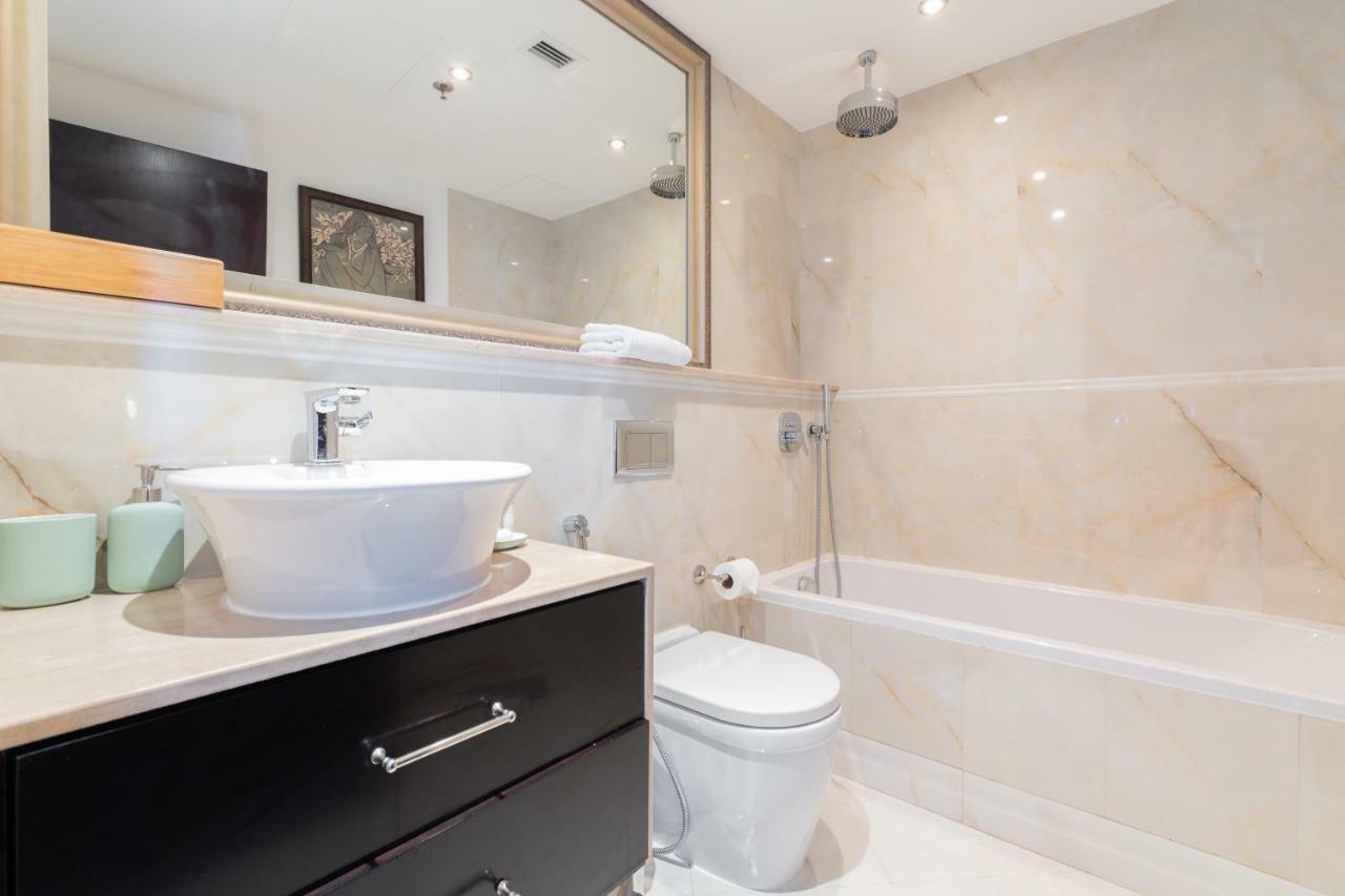 Maison Privee - Marina Quays Apartment