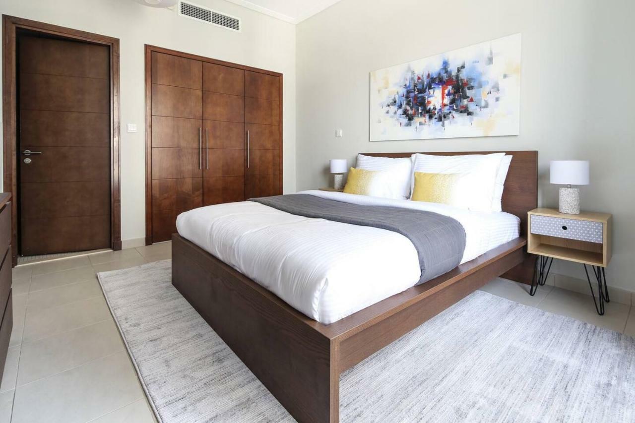 Frank Porter - South Ridge 3 Apartment Dubai