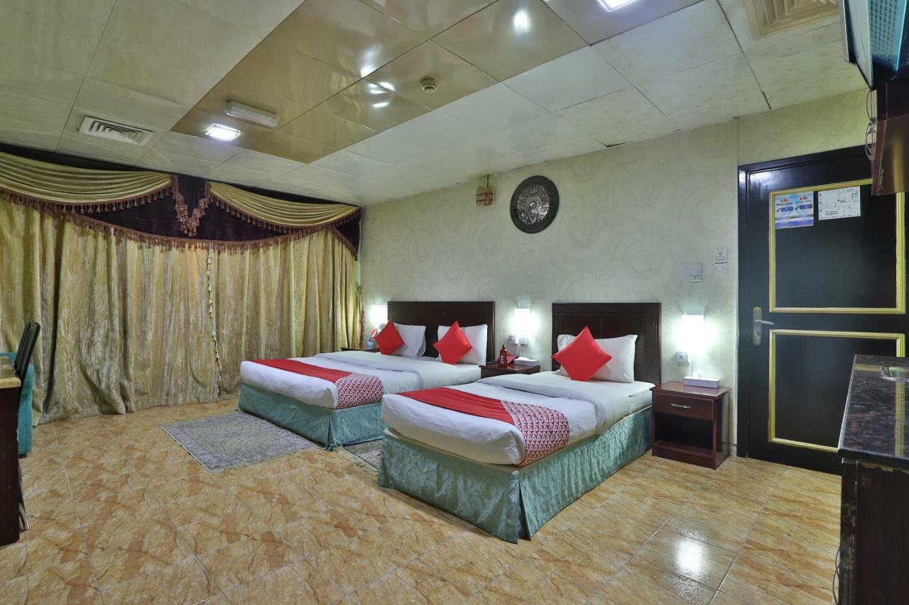 Oyo 261 Remas Hotel