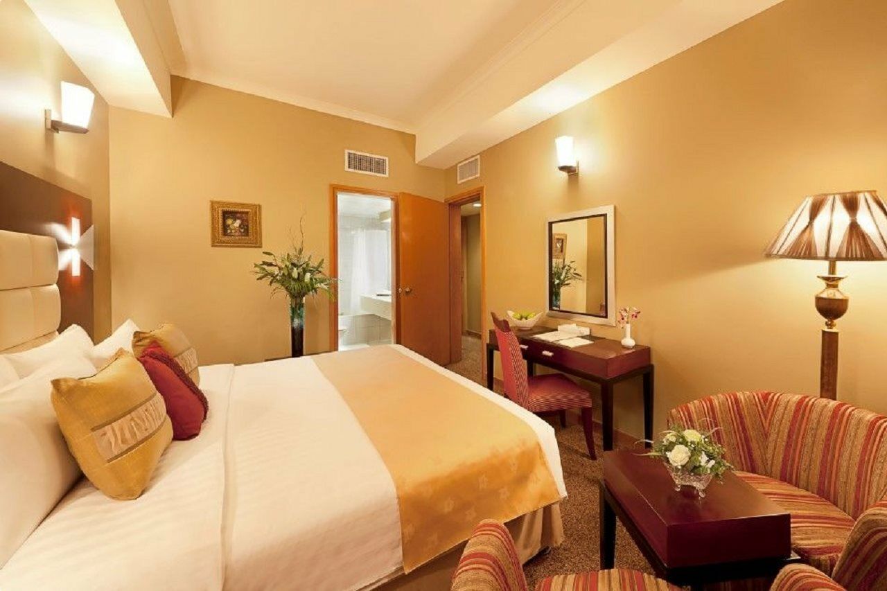 Sun & Sands Sea View 3*