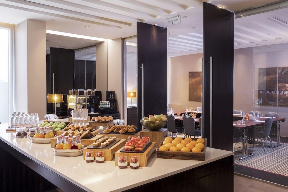 Centro Barsha - By Rotana Hotel