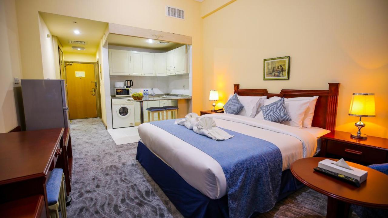 Aparthotel House & 2*