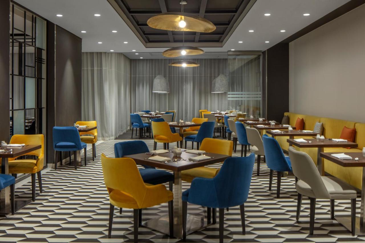Hyatt Place Jumeirah Hotel Dubai
