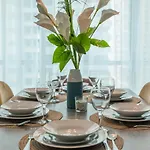 Mira Holiday Homes - Spacious 2 Bedroom In Dubai Marina