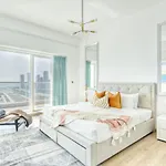 Guestready Chic Apartment And Waterfront Lifestyle