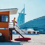 Iconic Views Apt With Balcony Close To The Beach