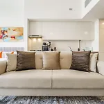Luxury Studio With Pool View In Vibrant Community