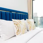 Brand-New 1 Bedroom With Full Marina View