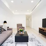 Vibrant - Prime Location Dubai Marina - Near Metro