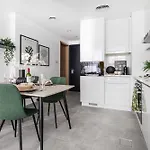 Frank Porter - Catch Residences