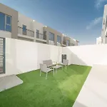Luxurious 3 Bedroom With Maid Room In Arabian Ranches 2