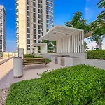 Elegant 1Br With Private Beach Marina Vista