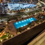 3 Bedrooms Forte Tower 1- Downtown Skylight