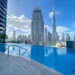Luxurious 2Br Apartment At Boulevard Point Downtown Dubai By Deluxe Holiday Homes