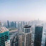 Savor Marina Views From The 64Th Floor