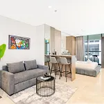 Lux Studio In Downtown In The Sterling By Omniyat