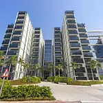Vayk - Ultra Luxury Muraba Residences On The Palm