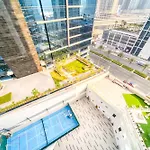 Luxury Studios With Burj Khalifa Or Canal View In Downtown - Marquise Square Tower