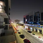 Brown Stone - Dragon Mart International City