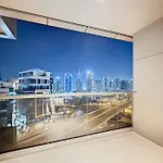 Elite Downtown Studio
