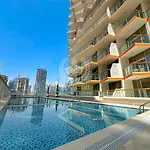 Royalton - Canal View Charm Studio In Binghatti Millennium